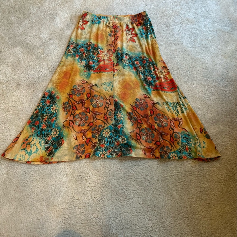 Coldwater Creek Indie Pattern Quarter Length Skirt